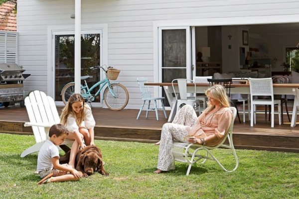 outdoor-deck_seating2-e1513580353521 1
